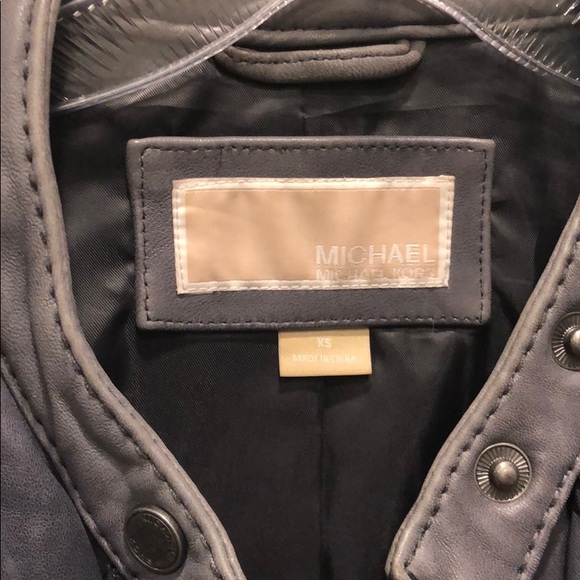 Michael Kors grey Genuine leather coat, XS - Picture 2 of 3
